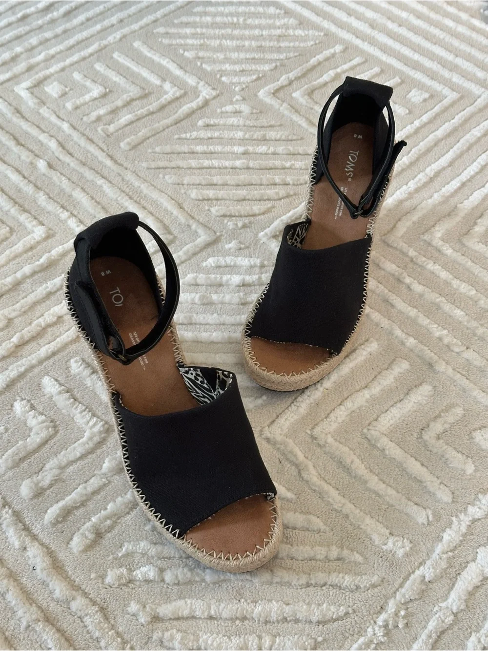 Toms Marisol Espadrille Wedge Oxford Black Comfort Sandals Size: 8